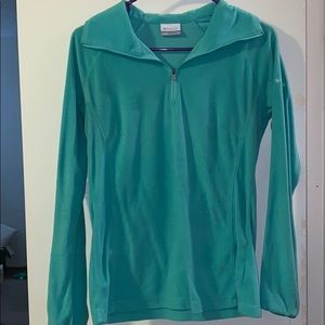 Columbia teal pullover. Size small.